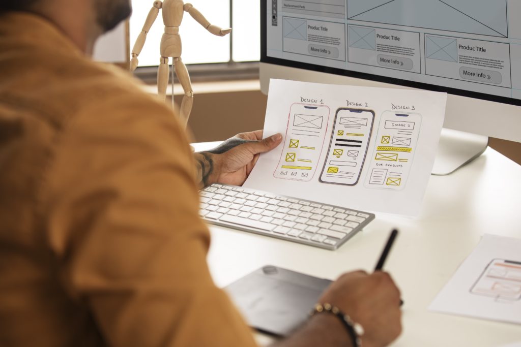 Personne s'occupant de la conception web d'un mobile